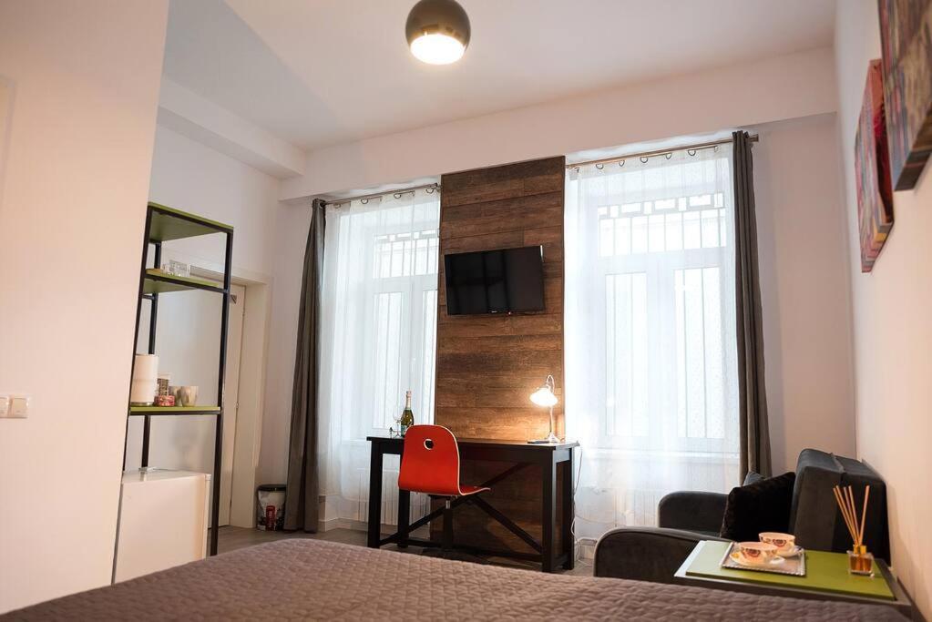 Ultra Central Bohemian Apartment 2 Клуж-Напока Екстериор снимка
