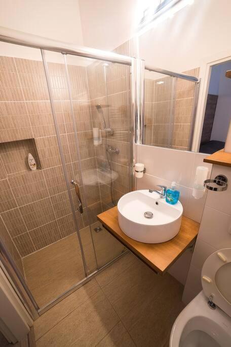 Ultra Central Bohemian Apartment 2 Клуж-Напока Екстериор снимка